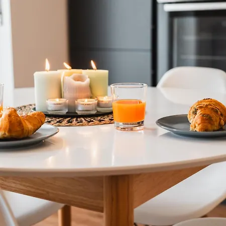 Apartment Bicocca Village -elegant 5-star Milan